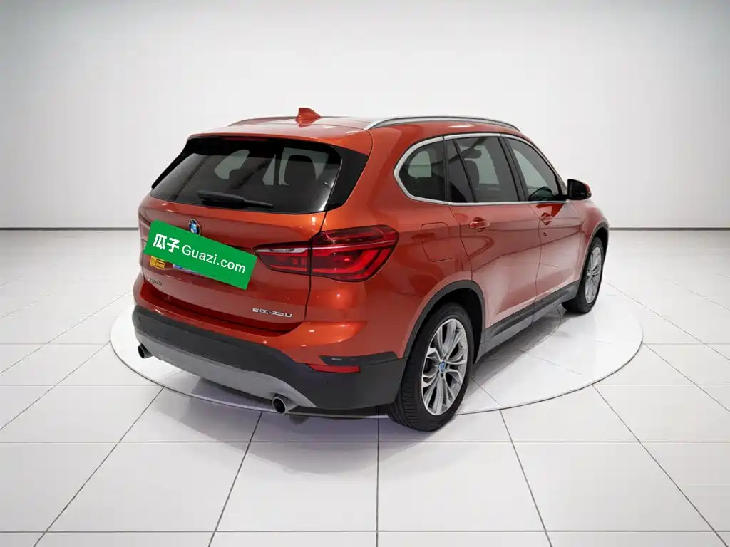 BMW X1 2018 — фото 6