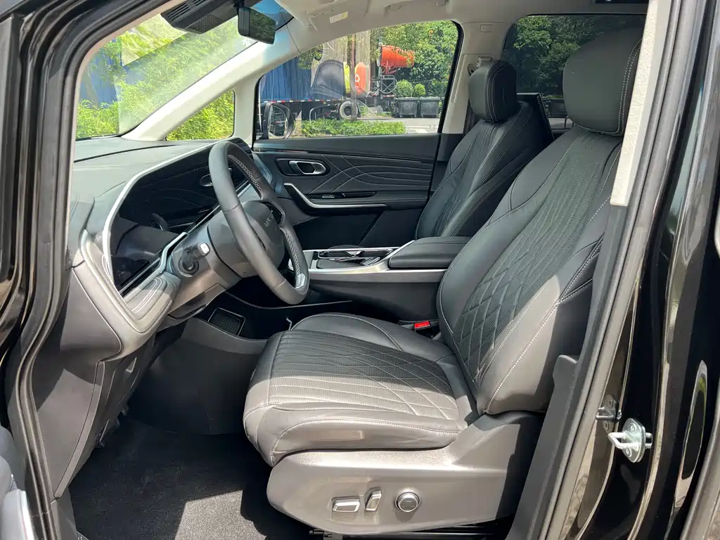 Maxus Dajia 9 2023