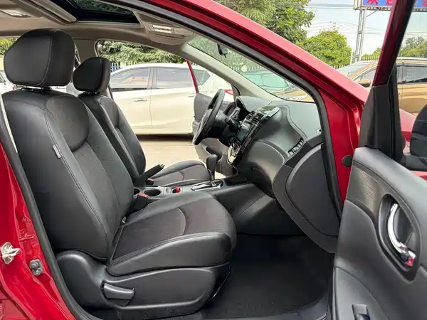 Nissan Tiida 2016