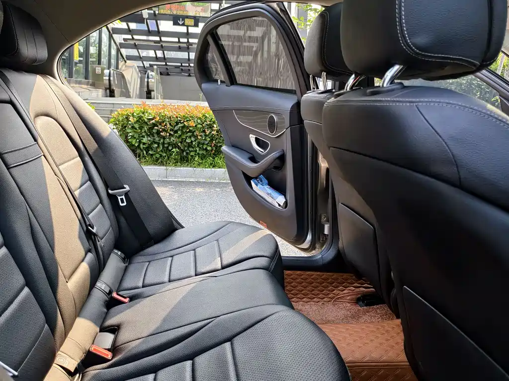 Mercedes-Benz C-Class 2020 — фото 11