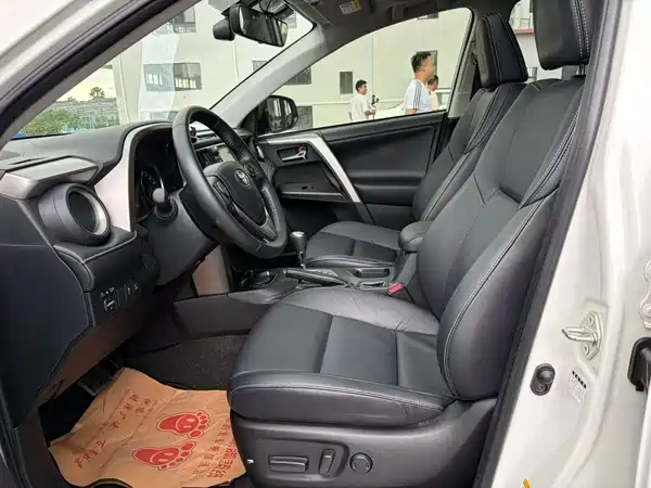 Toyota RAV4 2018