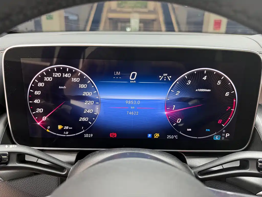 Mercedes-Benz GLC 2023 — фото 16