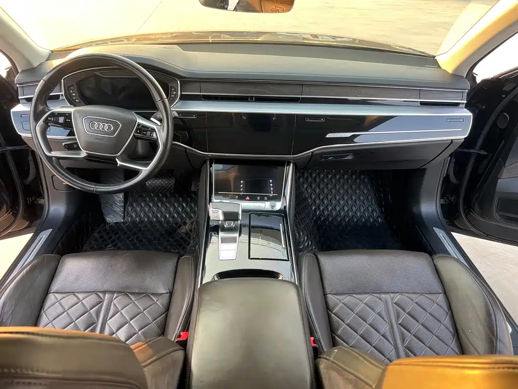 Audi A8 2021