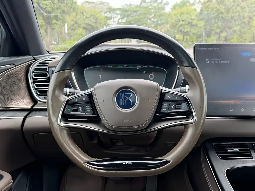 BYD Han 2021 — фото 10