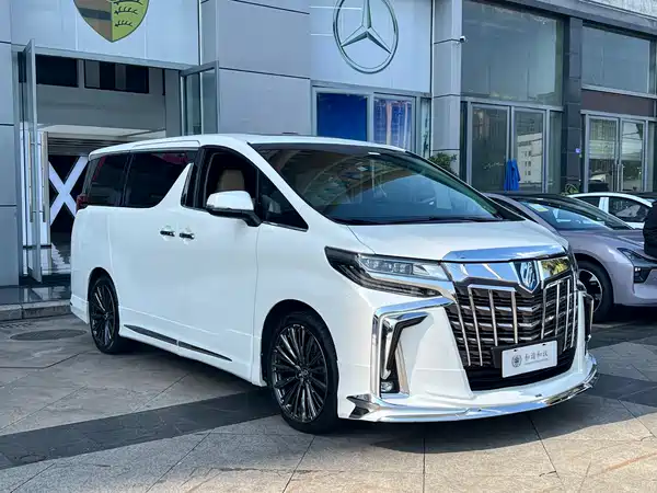Toyota Alphard 2020