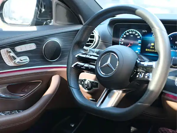 Mercedes-Benz E-Class 2021