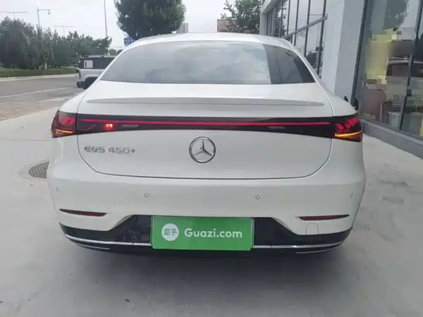 Mercedes-Benz EQS 2022