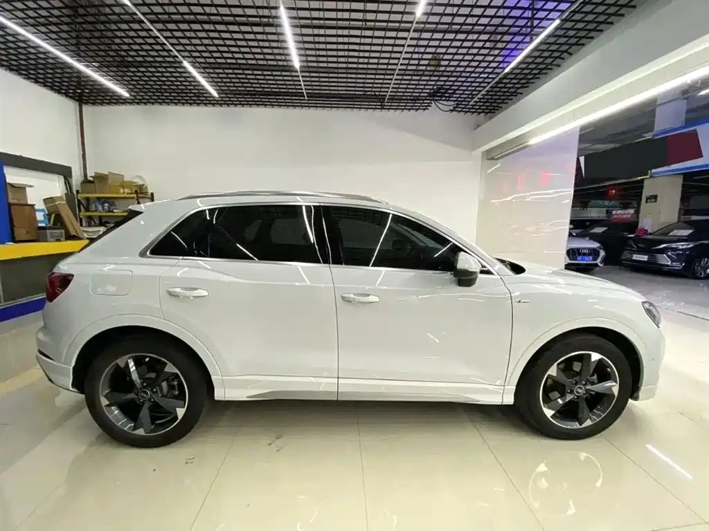 Audi Q3 2022