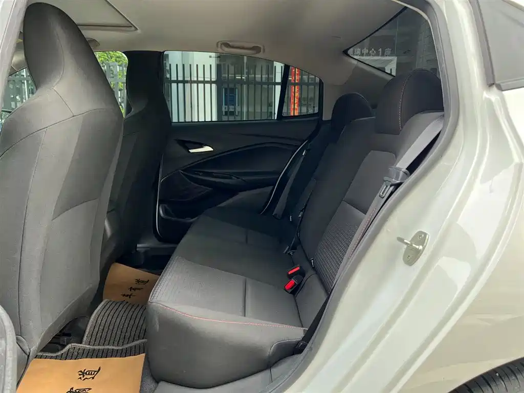 Chevrolet Cavalier 2021