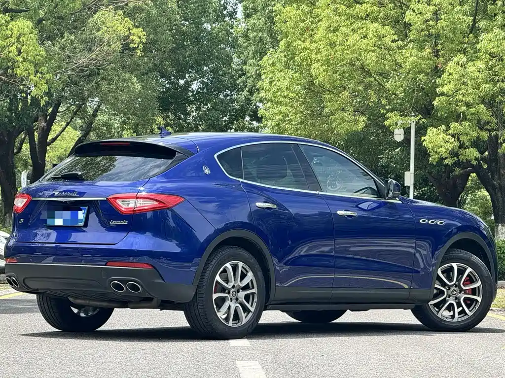 Maserati Levante 2020 — фото 4