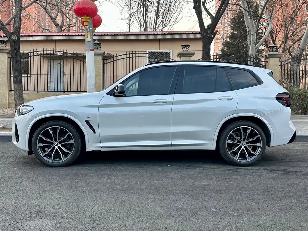 BMW X3 2021 — фото 3