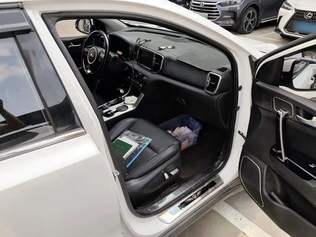 Kia KX5 2017 — фото 19