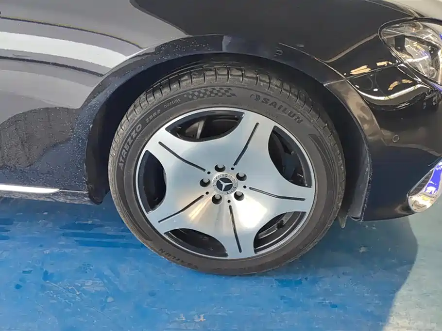 Mercedes-Benz E-Class 2017
