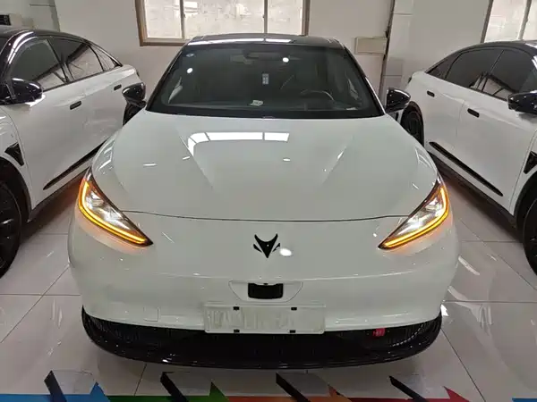 Arcfox Alpha S 2023