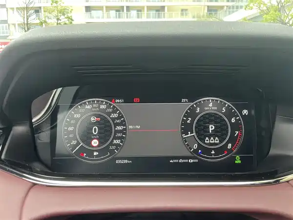 Land Rover Range Rover Evoque 2020