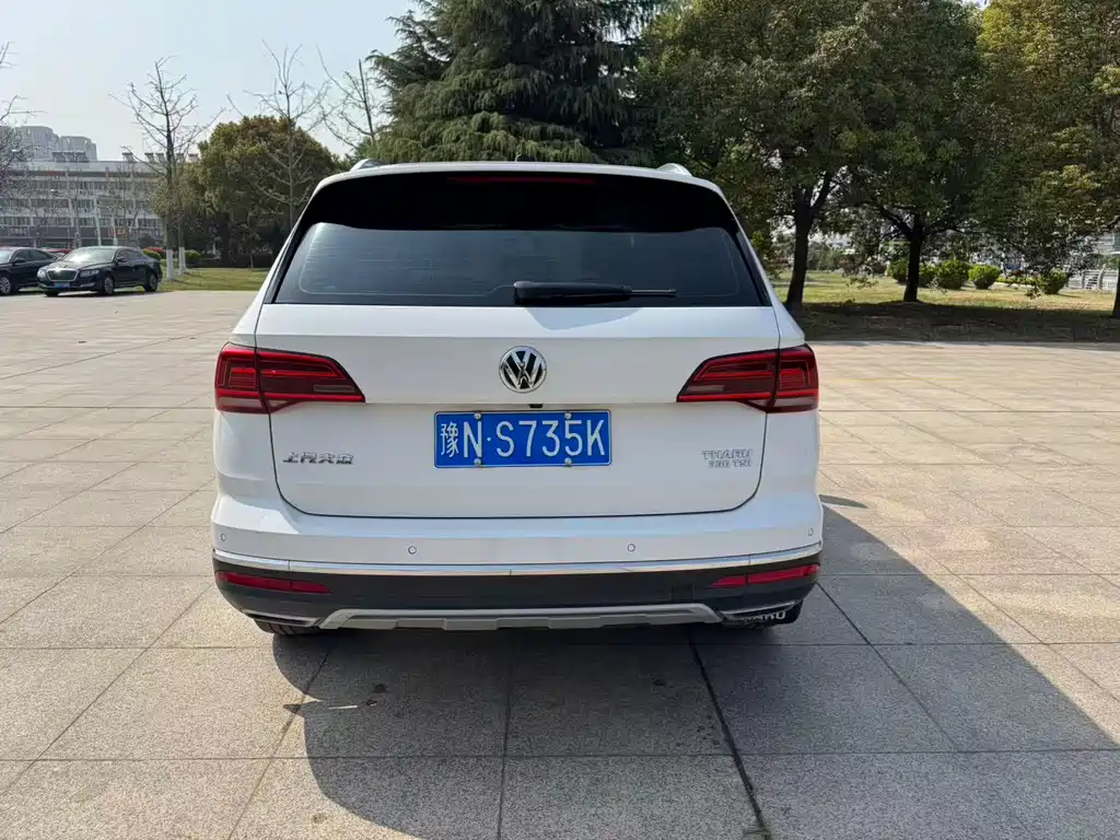 Volkswagen Tharu 2019 — фото 8