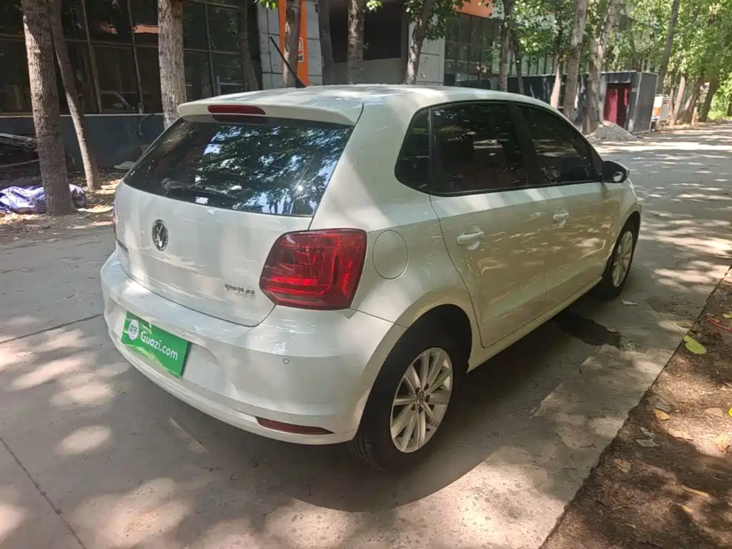 Volkswagen Polo 2015