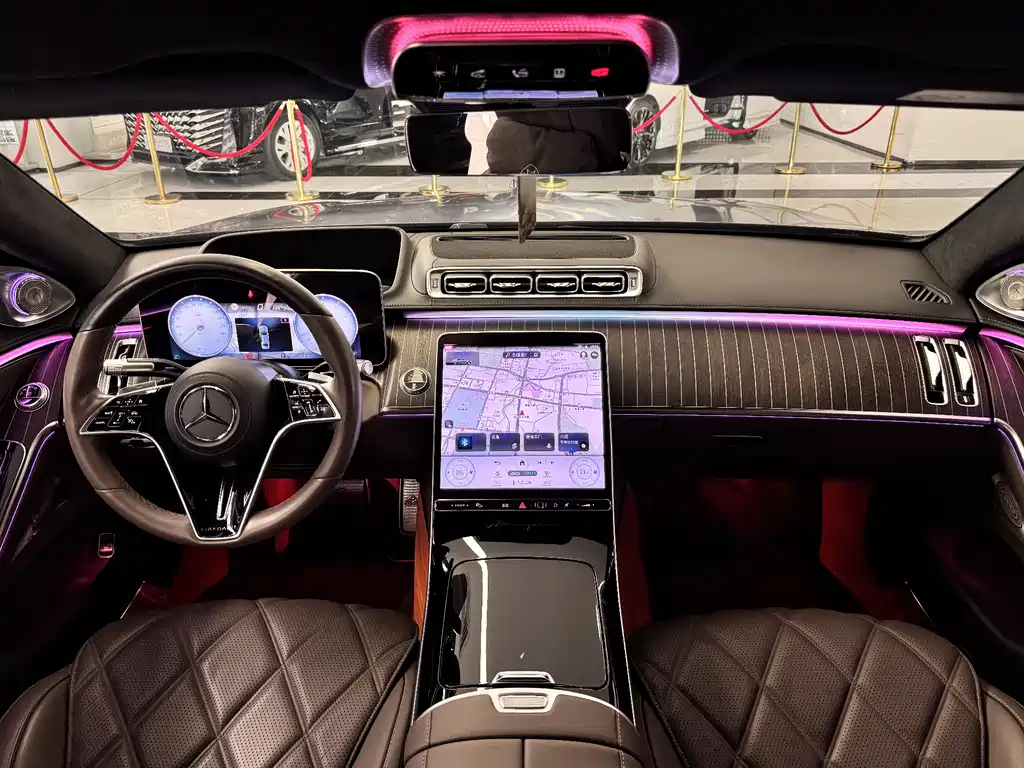 Mercedes-Benz Maybach S-Class 2022 — фото 11