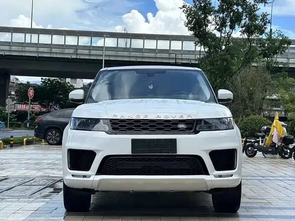 Land Rover Range Rover Sport 2015