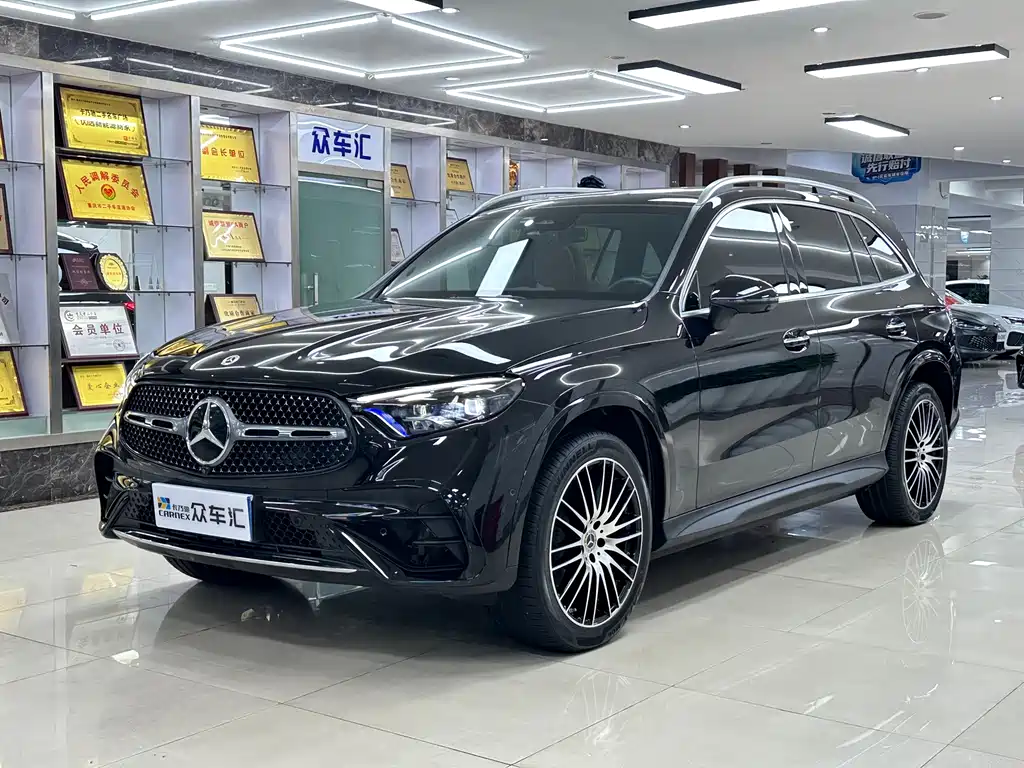 Mercedes-Benz GLC 2024 — фото 1