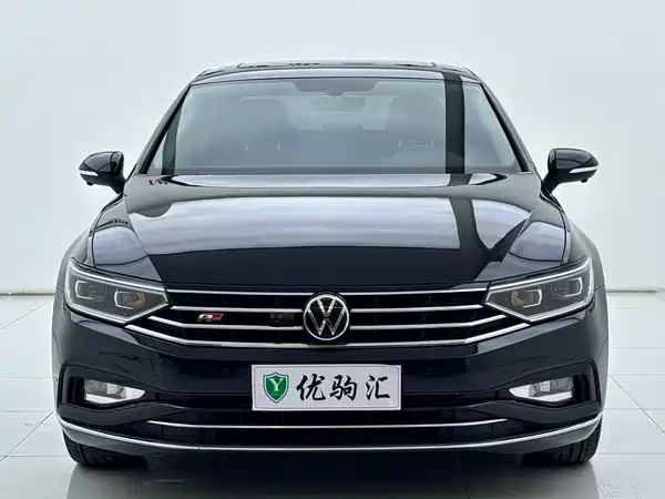 Volkswagen Magotan 2021