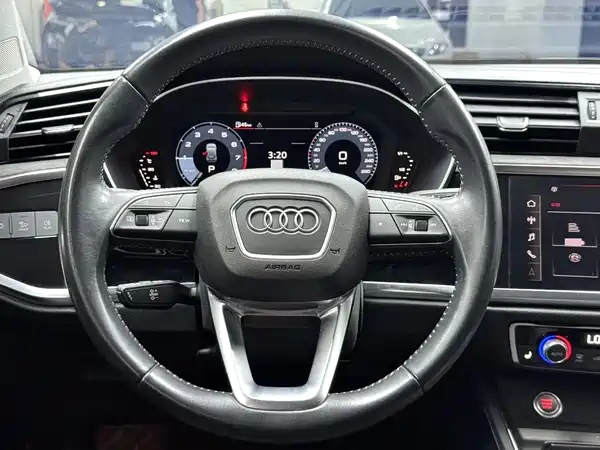 Audi Q3 2022