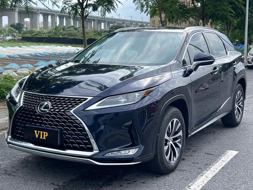 Lexus RX 2021