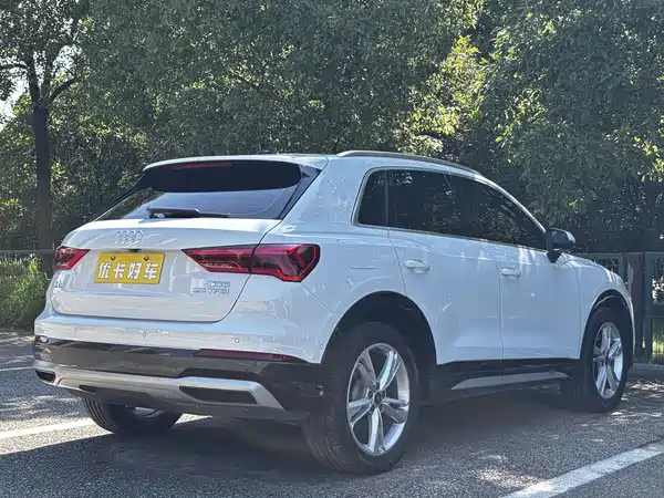 Audi Q3 2023