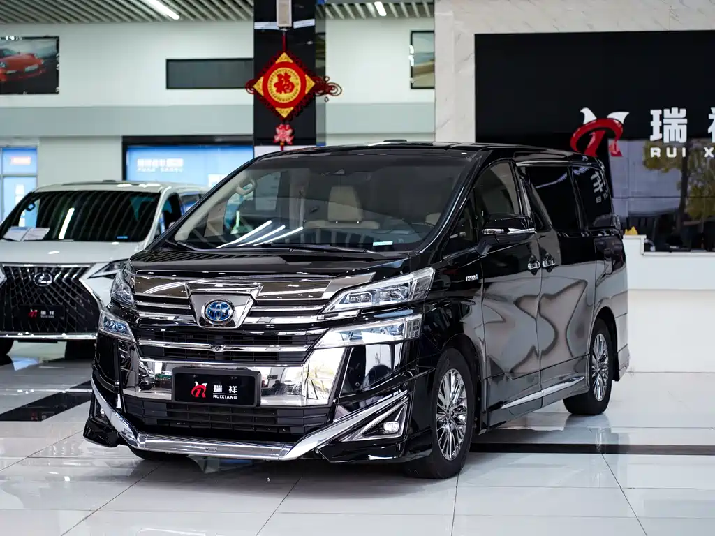 Toyota Vellfire 2020 — фото 1
