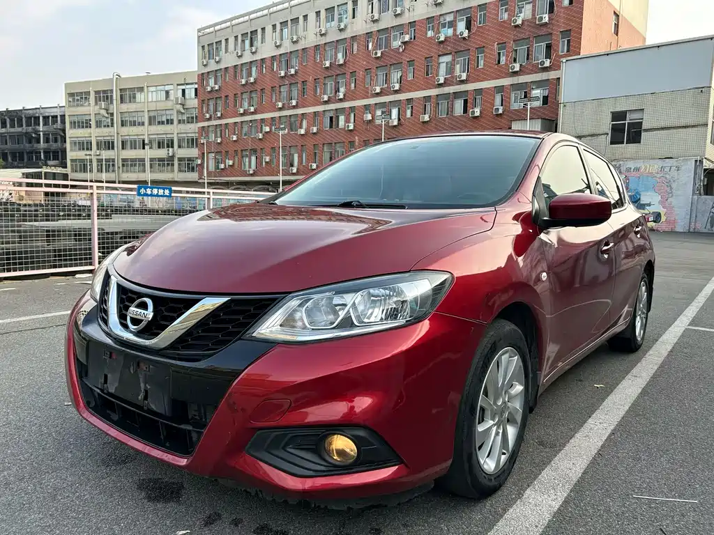 Nissan Tiida 2018 — фото 3