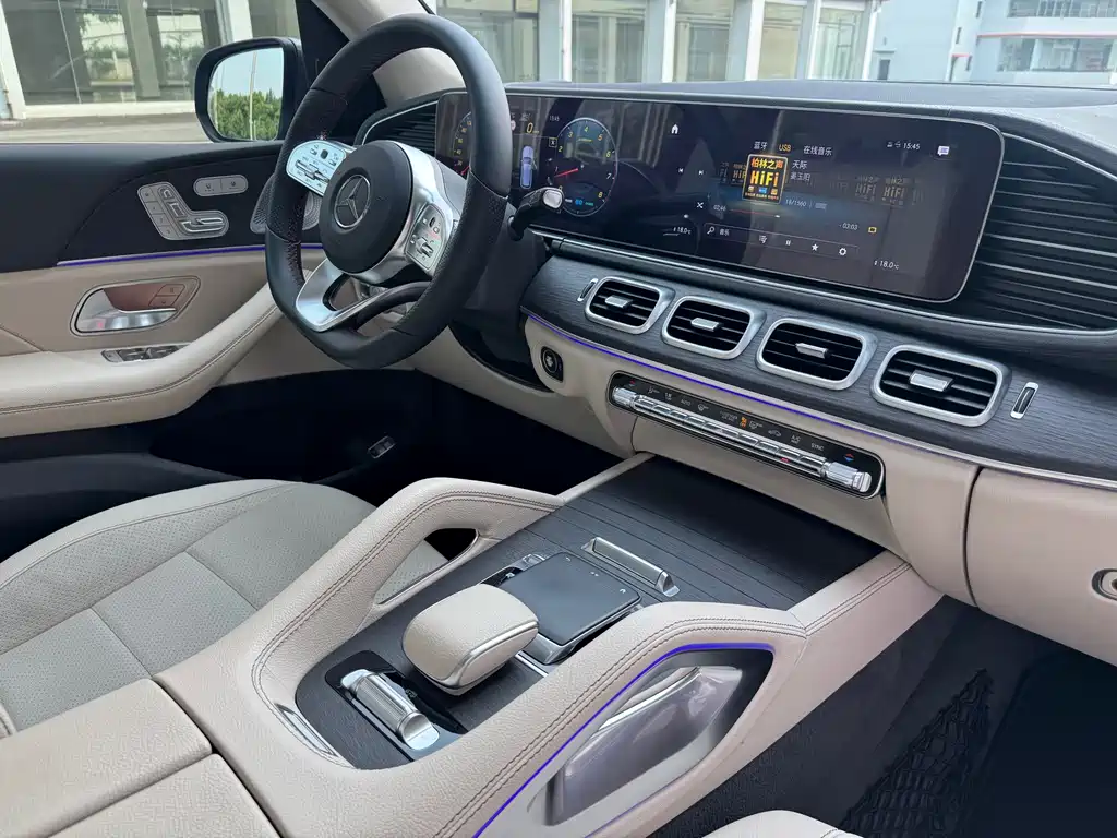 Mercedes-Benz GLE 2019 — фото 15