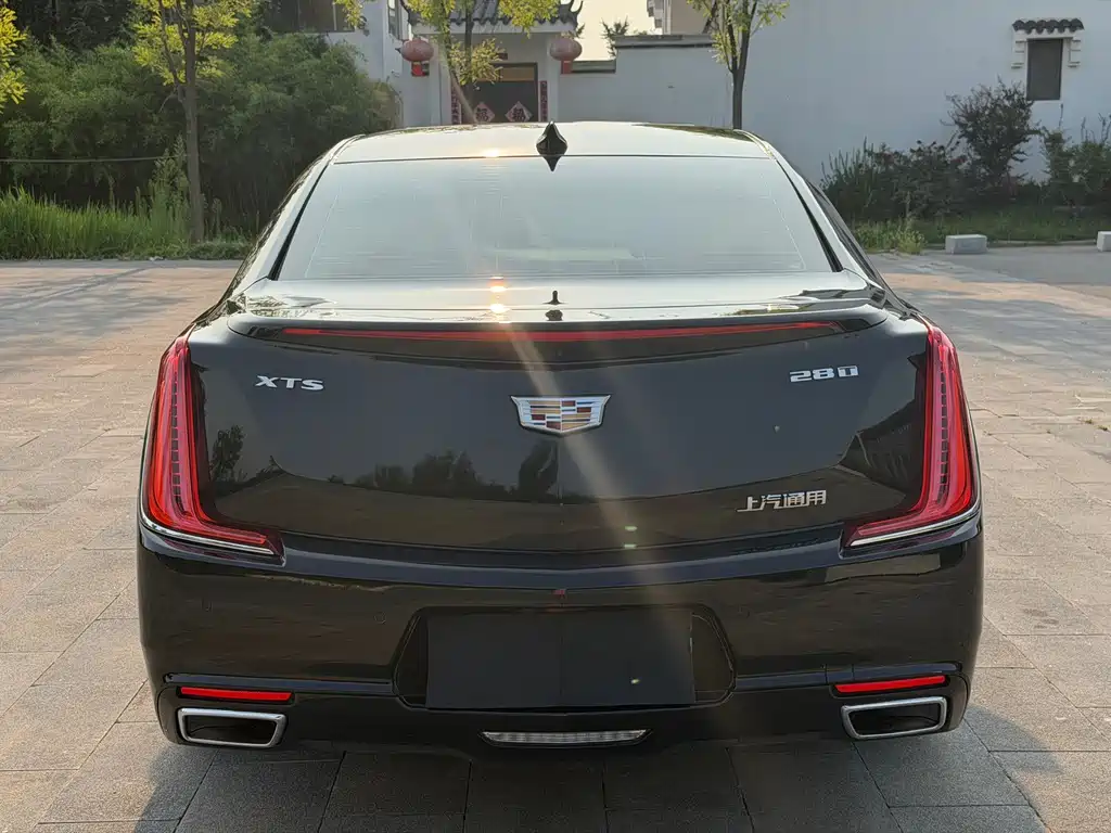 Cadillac XTS 2019 — фото 5