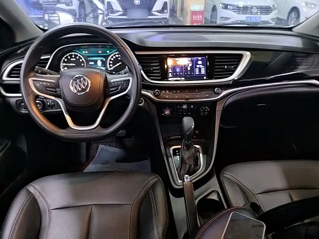 Buick Excelle 2021 — фото 10