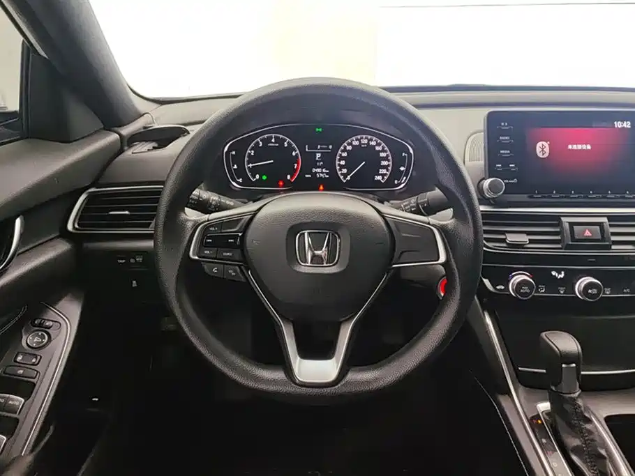 Honda Inspire 2023 — фото 15