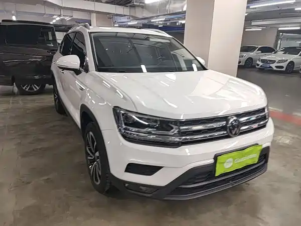 Volkswagen Tharu 2021