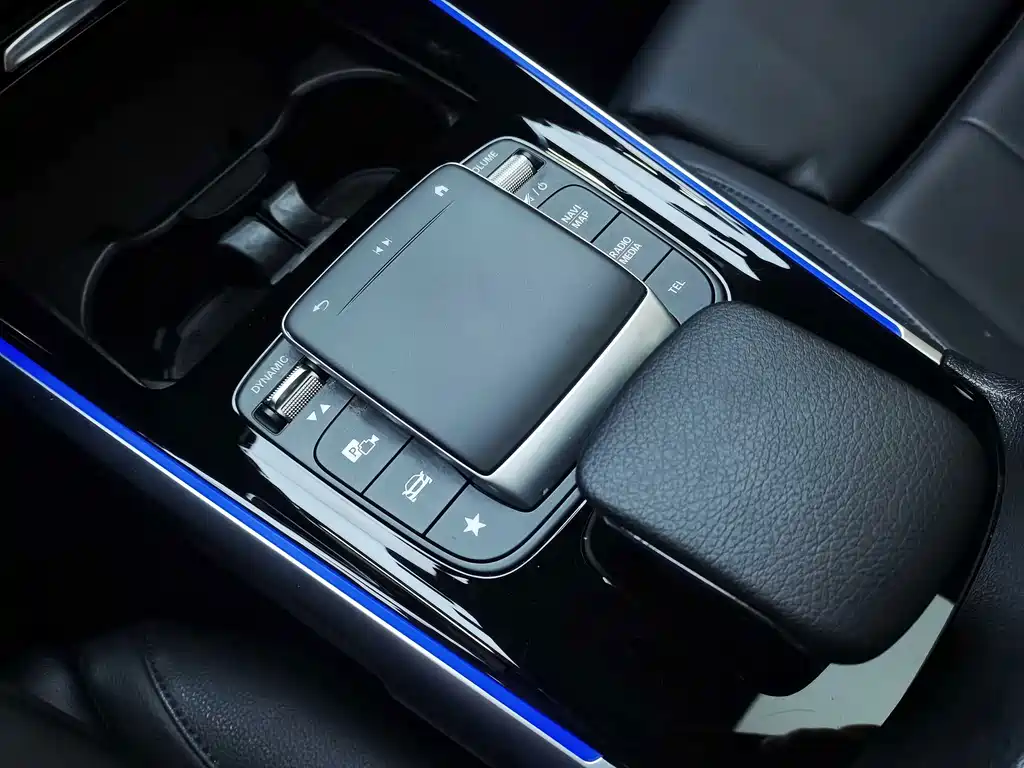 Mercedes-Benz GLB 2022 — фото 25