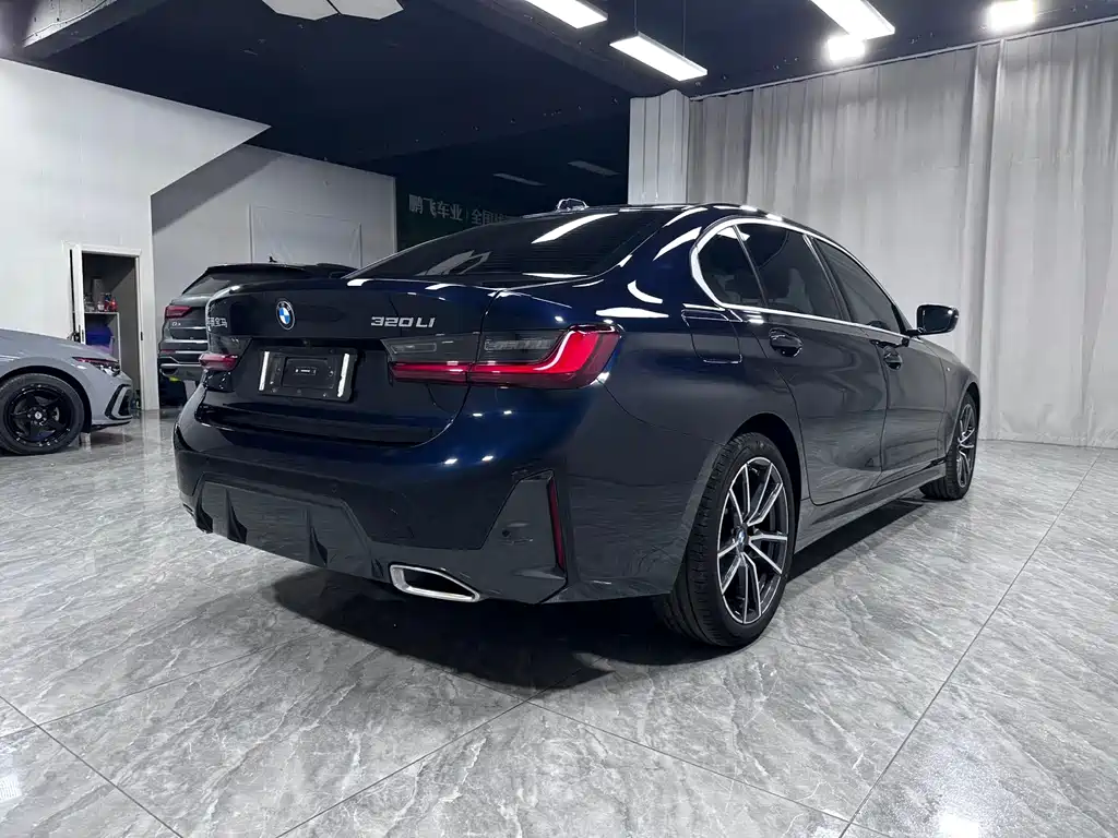 BMW 3 Series 2023