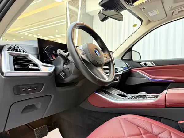 BMW X5 2025