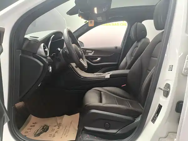 Mercedes-Benz GLC 2022