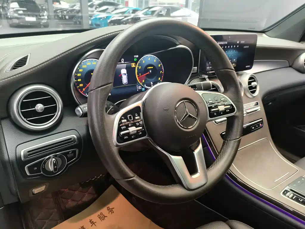 Mercedes-Benz GLC 2022 — фото 10