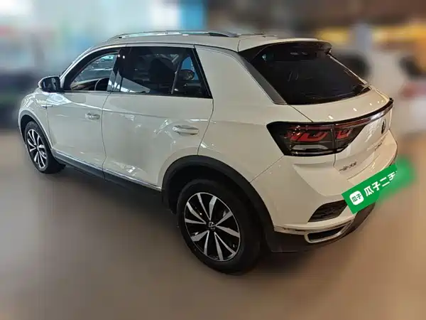 Volkswagen T-Roc 2024