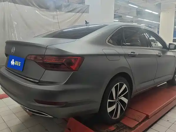 Volkswagen Sagitar 2019