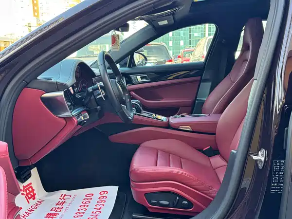 Porsche Panamera 2022
