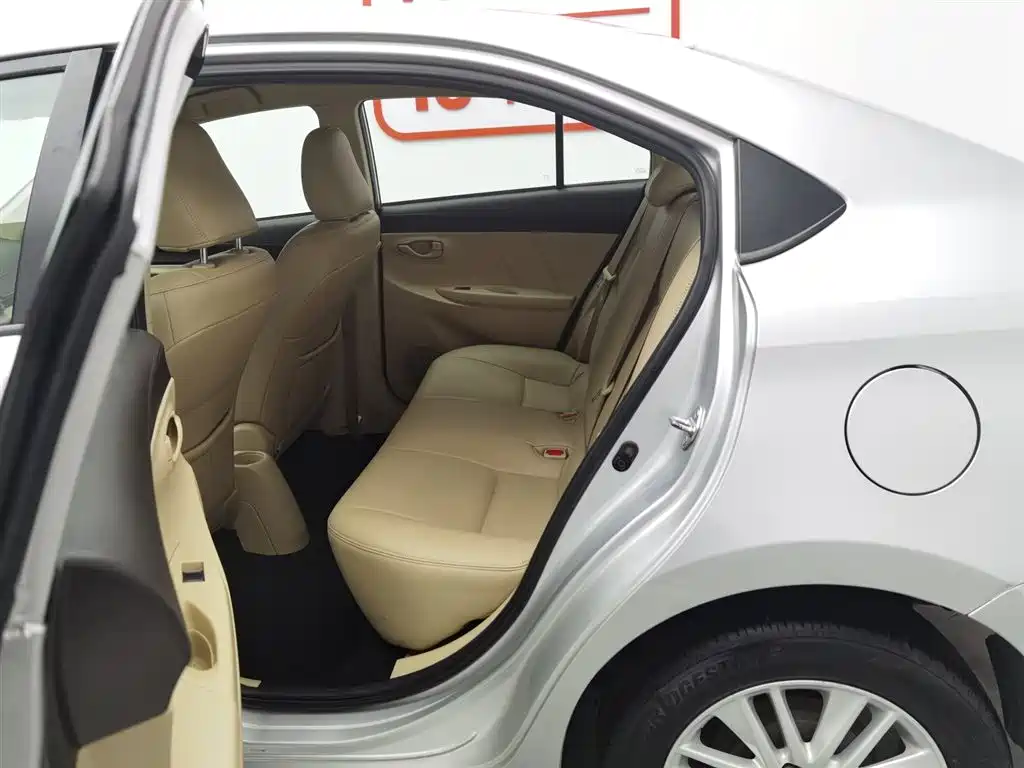Toyota Vios 2015 — фото 15