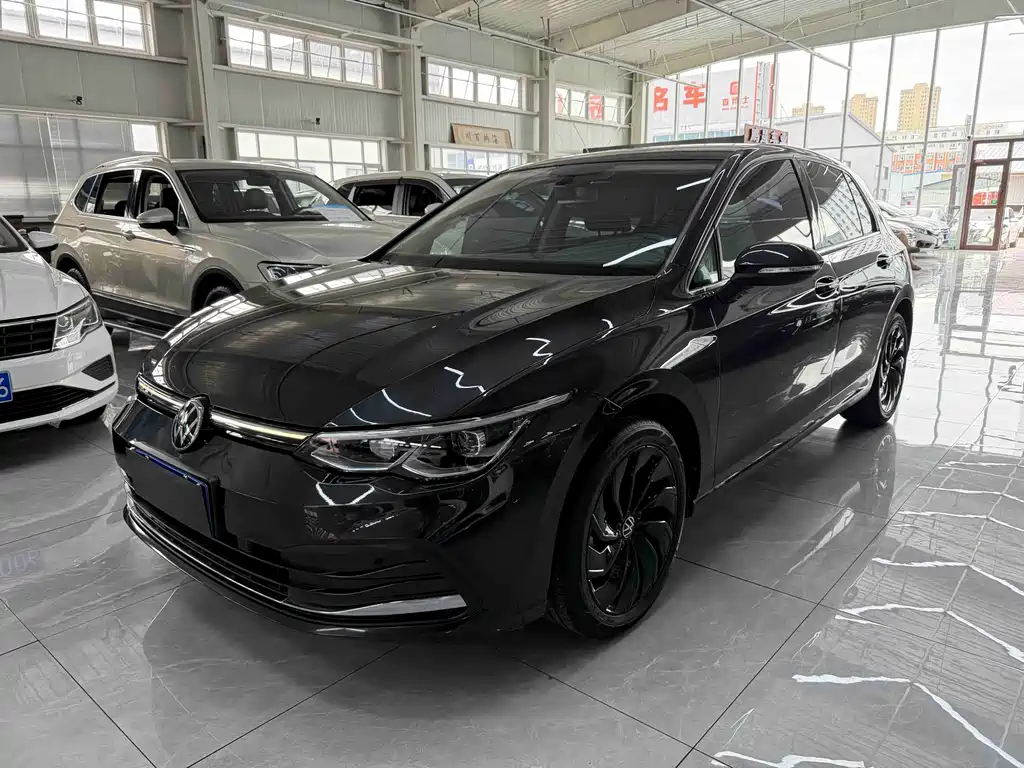 Volkswagen Golf 2022
