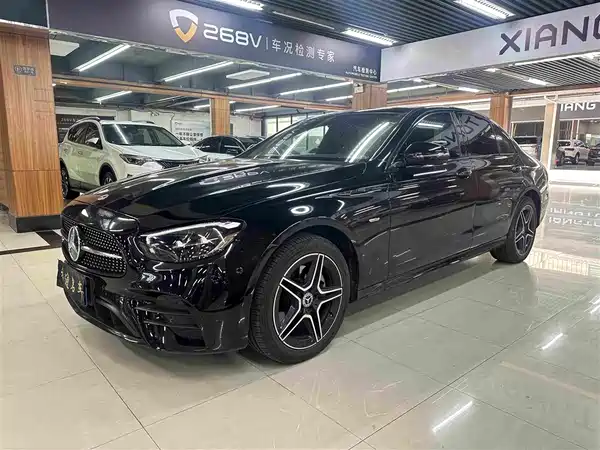 Mercedes-Benz E-Class 2023