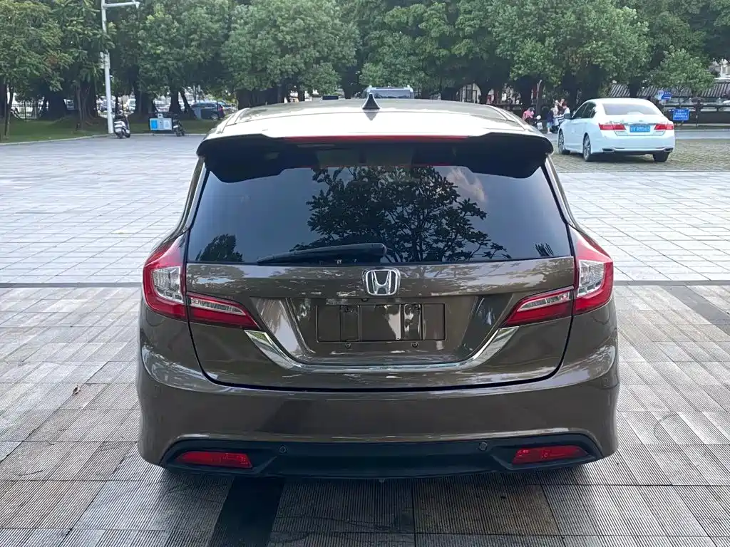 Honda Jade 2014 — фото 5