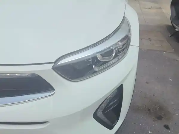 Kia KX1 2019