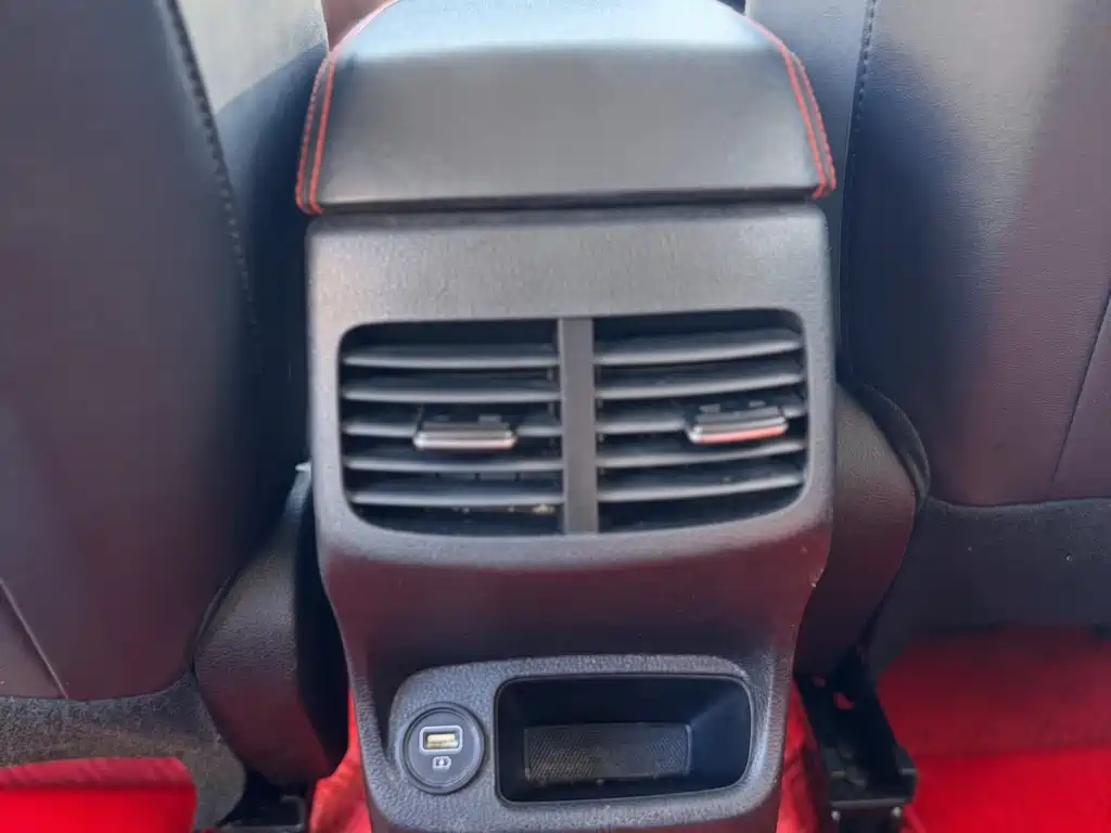 Kia KX3 2022 — фото 15