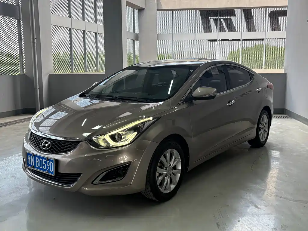 Hyundai Elantra Langdong 2016 — фото 1